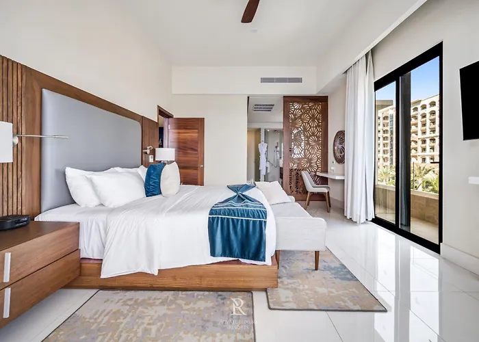 Resort Two Bedroom Ocean-front - La Valencia Cabo San Lucas
