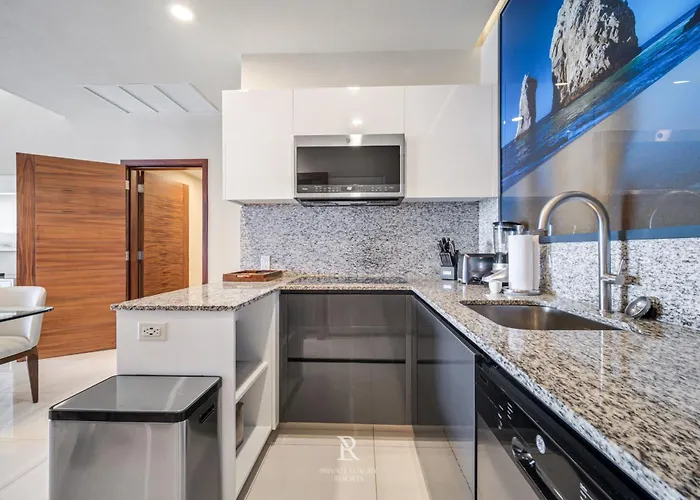 Two Bedroom Ocean-front - La Valencia Cabo San Lucas