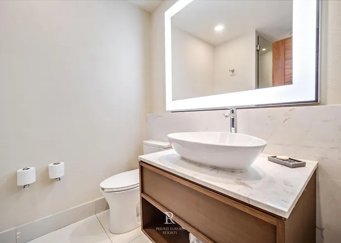 Two Bedroom Ocean-front - La Valencia