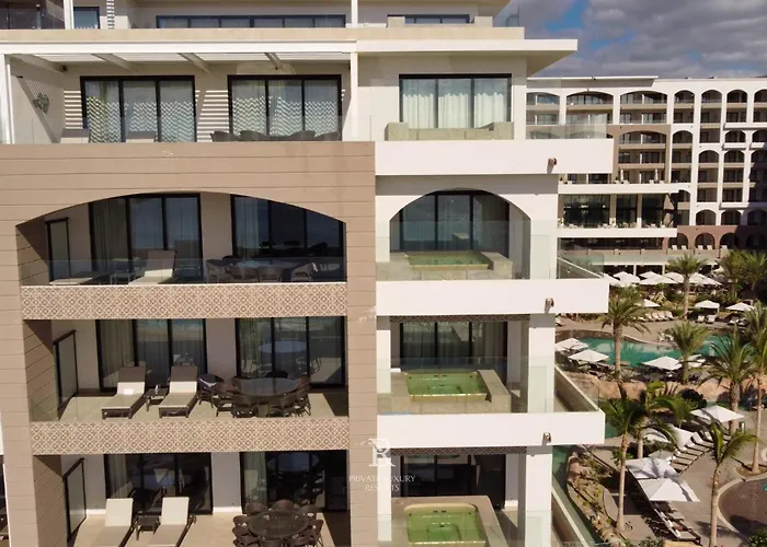 Two Bedroom Ocean-front - La Valencia * Cabo San Lucas