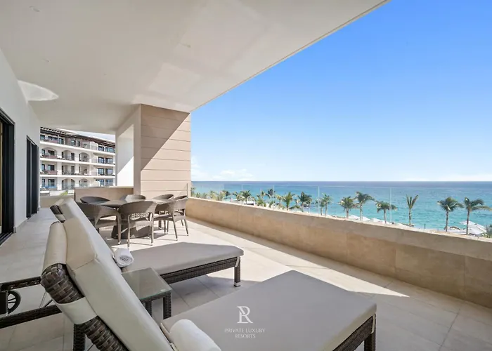 Resort Two Bedroom Ocean-front - La Valencia *